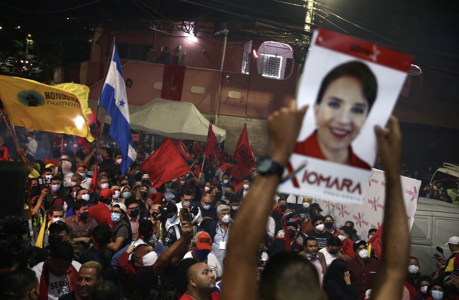 宏都拉斯總統大選，如果秀瑪菈．卡斯楚獲勝，她將成為洪都拉斯第一位女總統   圖：達志影像/路透社