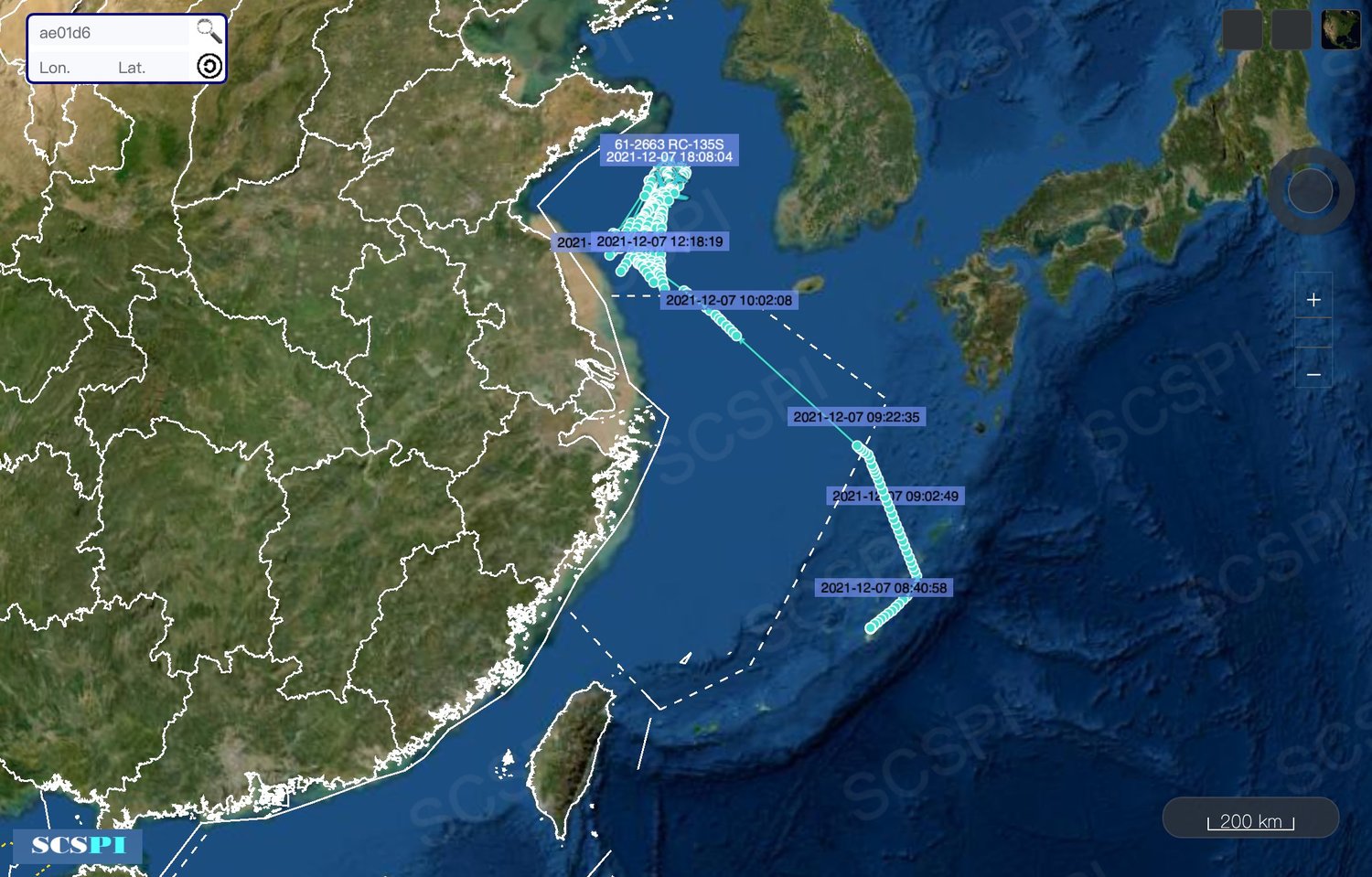 SCSPI公布的航跡圖顯示，美軍RC-135S(編號AE01D6)在上午8時左右從沖繩基地出發向北飛行，約在10時進入黃海空域。   圖：翻攝SCS Probing Initiative推特