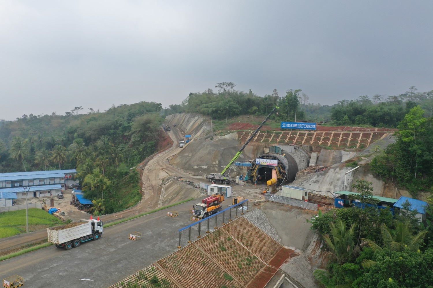 雅萬高鐵是中國「一帶一路」下的印尼相關工程，連接首都雅加達與西爪哇省省府萬隆。   圖：翻攝自中國印尼高鐵公司（KCIC）官網。（資料圖）