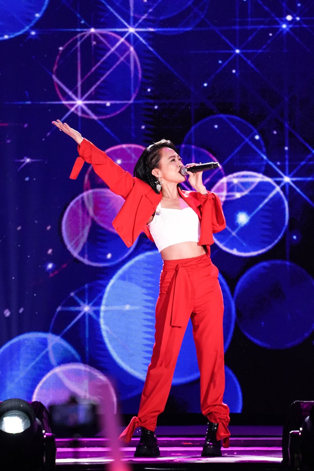 「鐵肺公主」戴愛玲「巨星耶誕演唱會」搶先曝光新歌《我不委屈？》。   圖：新北市觀旅局提供