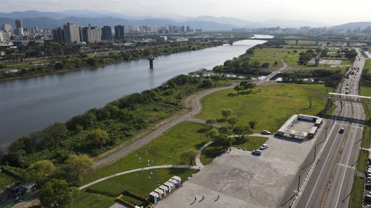 競價收購加速河濱公園開闢。   圖：新北市水利局提供