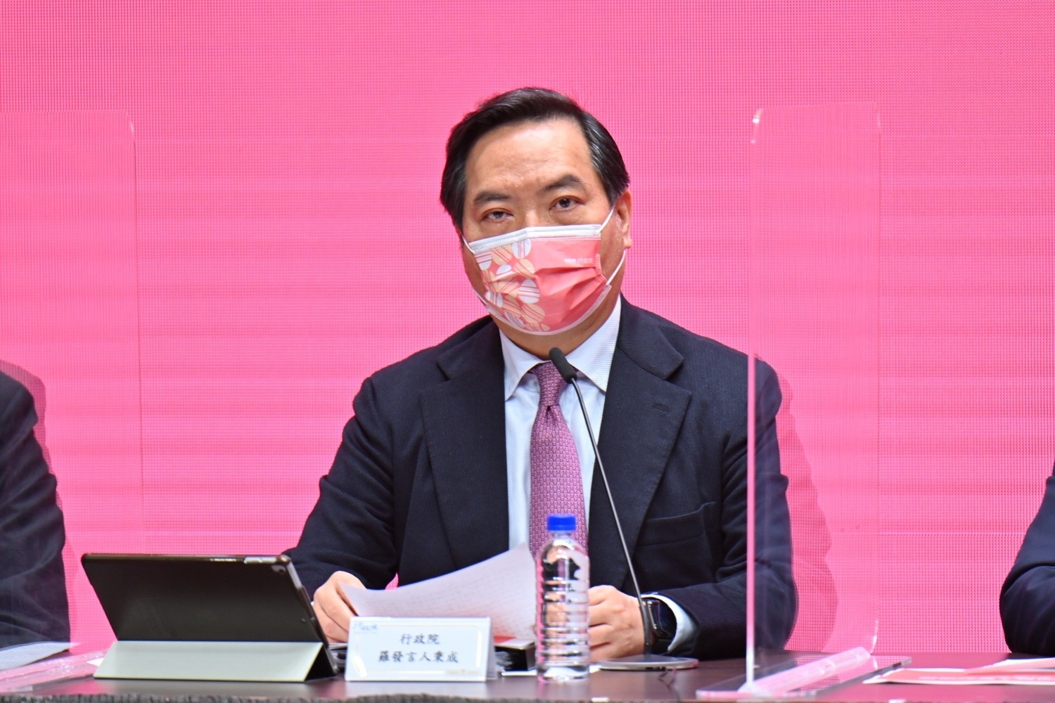 行政院政委兼發言人羅秉成。（資料照片）   圖：行政院提供