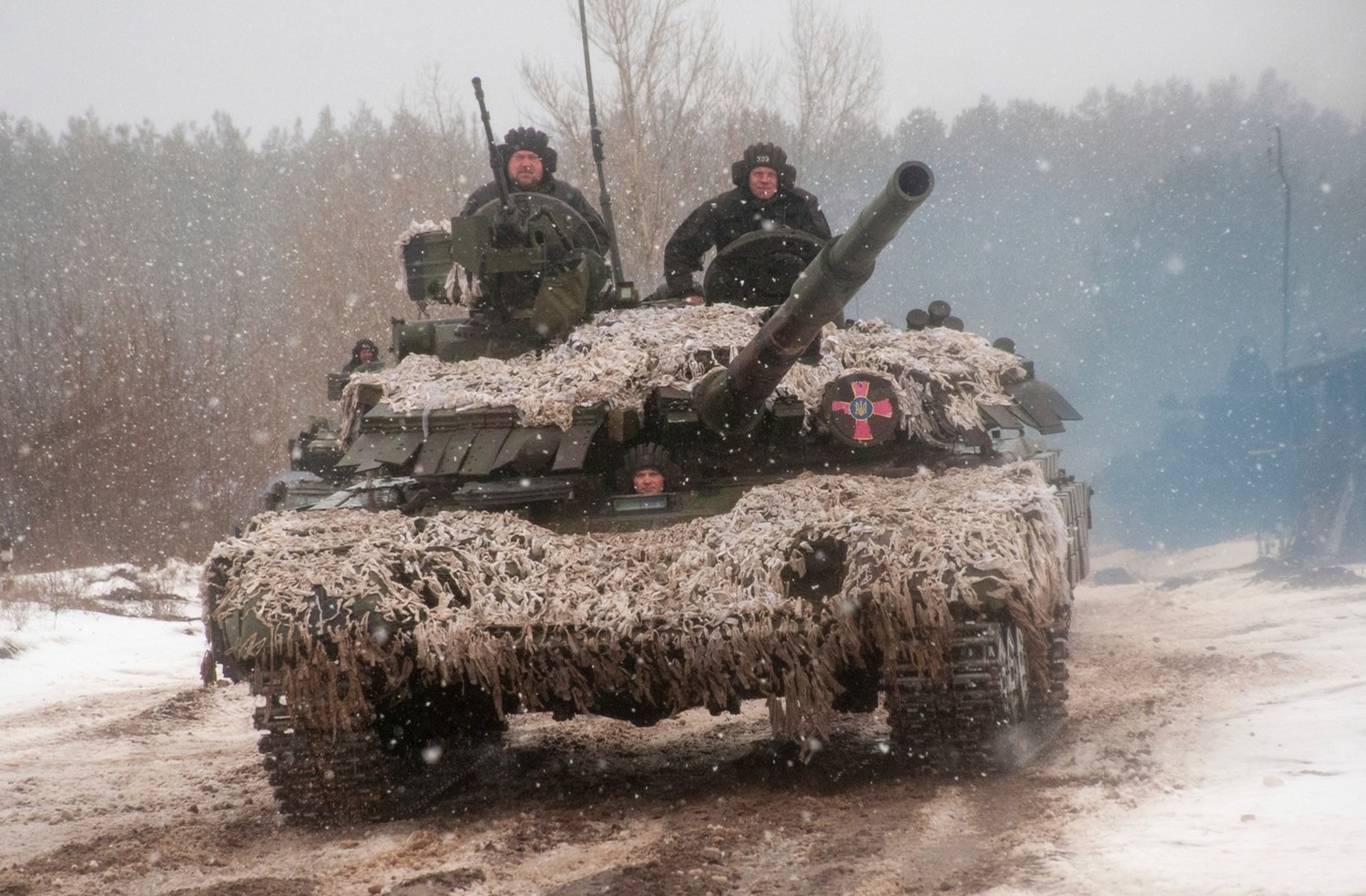 美媒：美國警告烏克蘭 俄羅斯將在48小時內全面入侵