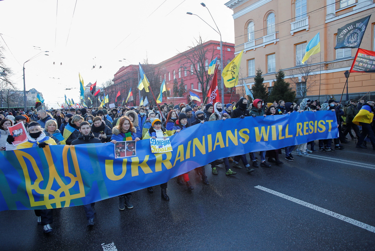 People take part in a solidarity march, a demonstration of patriotism amid growing tensions with Russia, in Kiev, Ukraine, February 12, 2022.Photo: Archyde.com