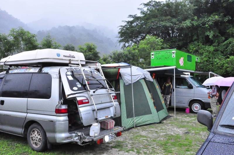 公路總局宣布固定式露營設備驗車時免拆。   圖：中華民國露營車協會／提供