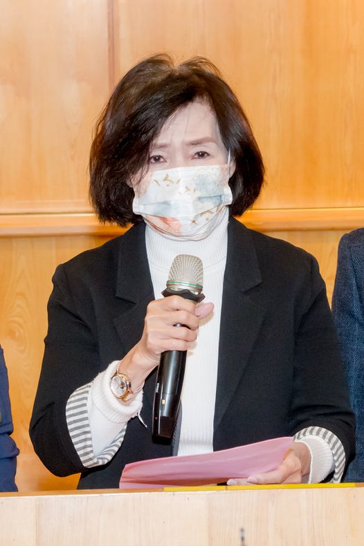 交保後首次記者會 林姿妙哽咽向兒女道歉「媽媽沒有保護好你們」
