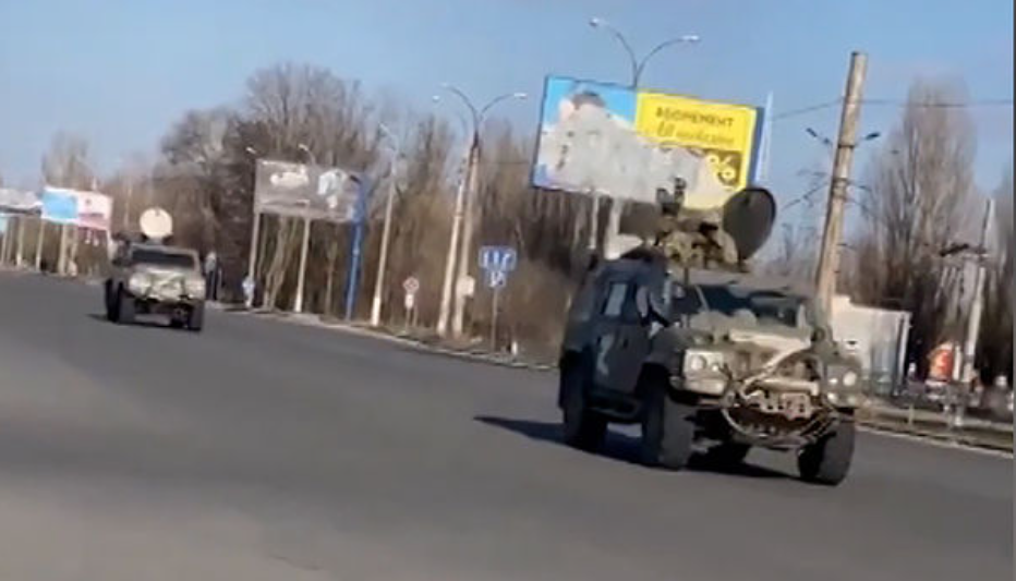 俄羅斯軍隊自2日起開始進佔赫爾松市中心。   圖：擷取自IG