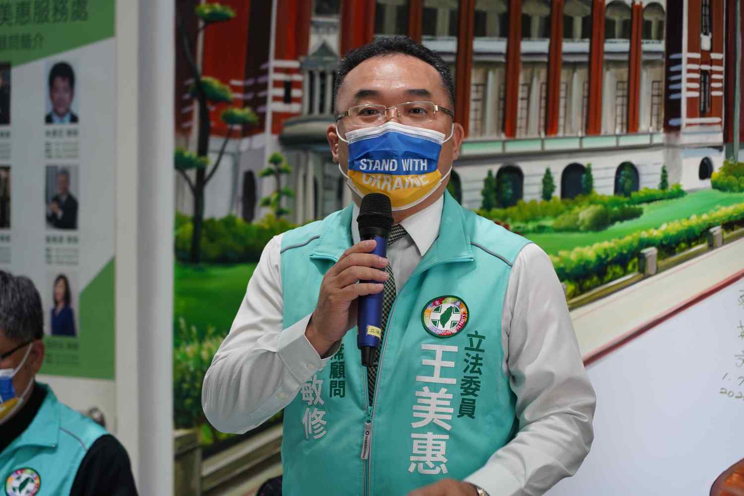黃敏修宣布參選民進黨嘉義市黨部主委 引爆綠營內戰
