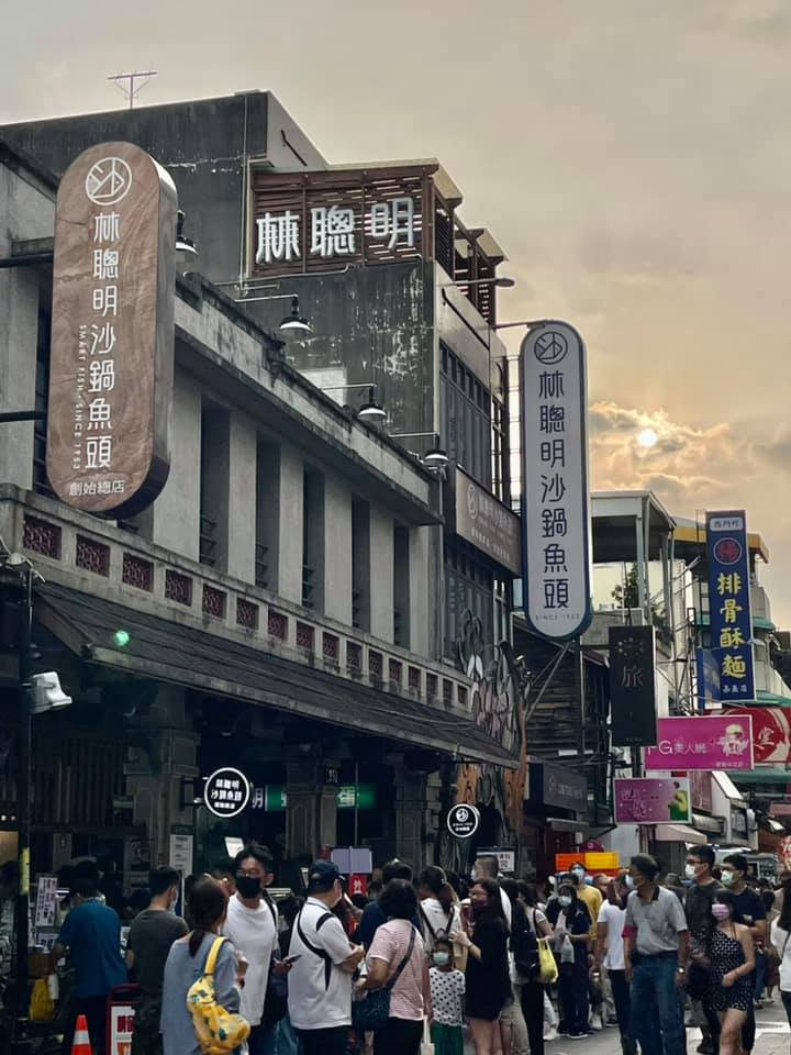 大停電都店休！林聰明沙鍋魚頭「連躲3次」網友直呼：神預言