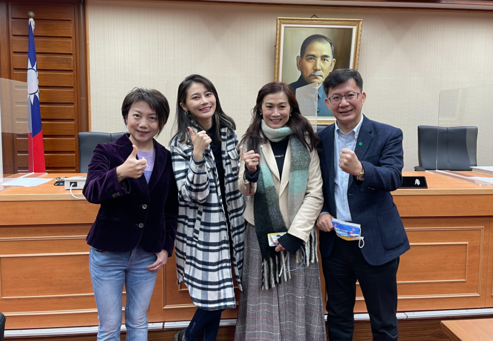 立法院召委選舉「採推舉」 藍綠各得8席