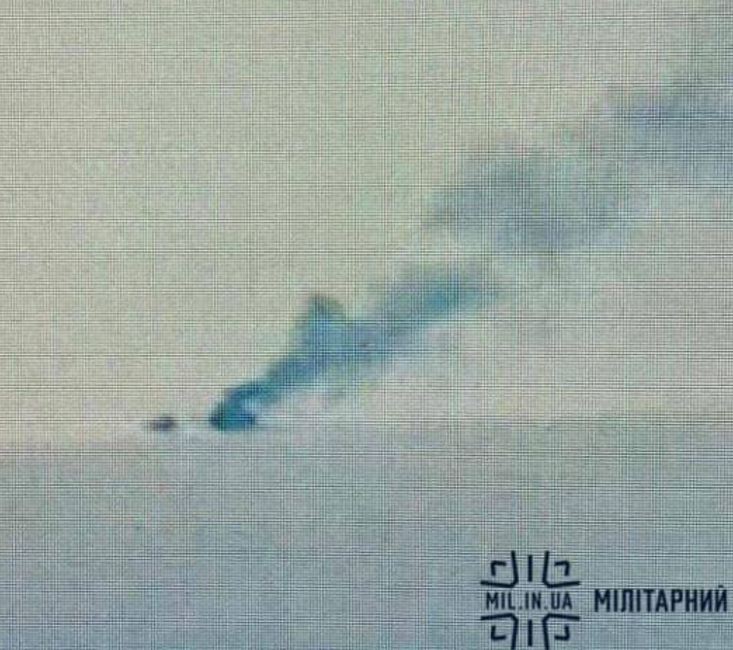 The Ukrainian Navy sank the Russian Black Sea Fleet Type 22160 Bikov patrol ship in Odessa, a strategic port city on the Black Sea coast. At present, Russia has not confirmed the news. Photo / Cut from Twitter