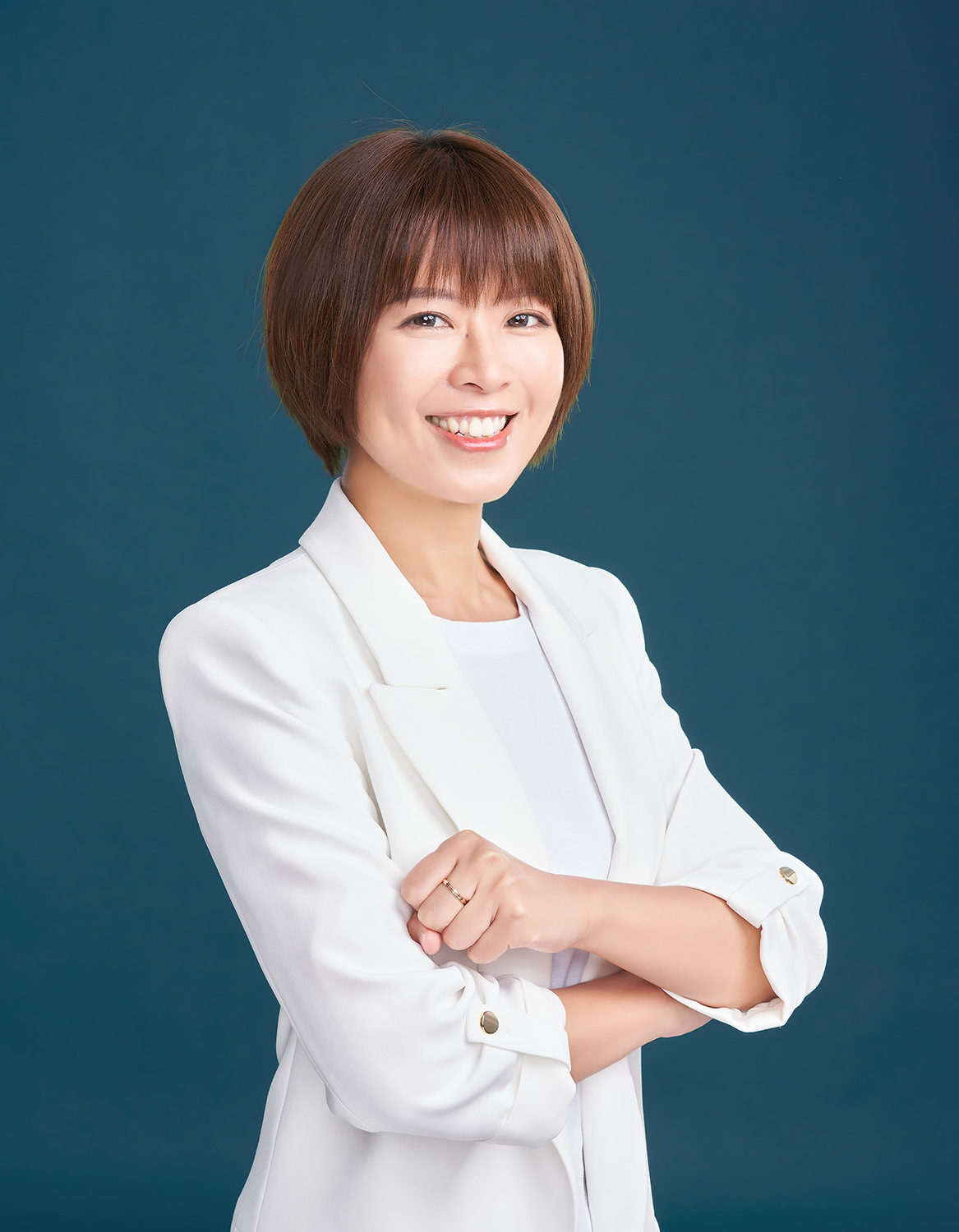跟風大S閃嫁   新北議員江怡臻、陳偉杰玩電話梗拚服務