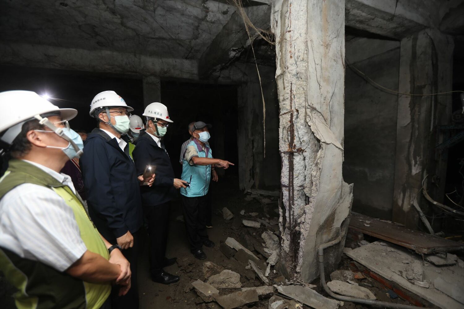 仁愛河濱商城拆除完竣 高市府積極協助住戶推動都更