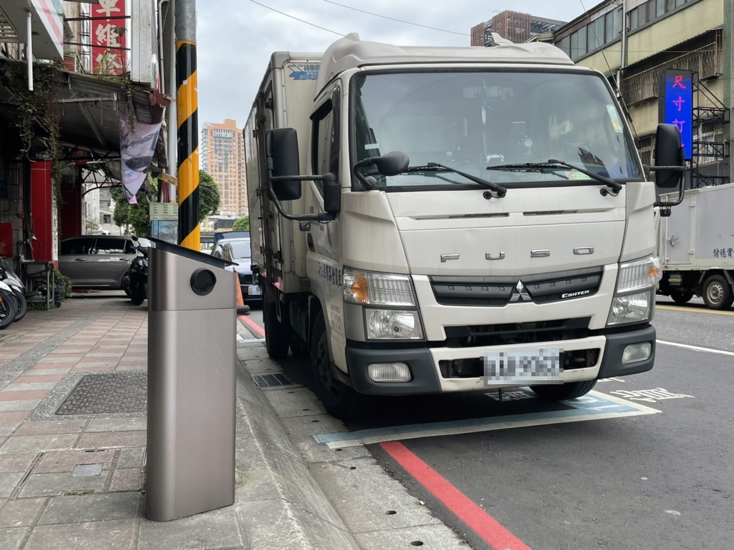 助貨運司機好找停車位！新北裝卸貨停車格智慧管理