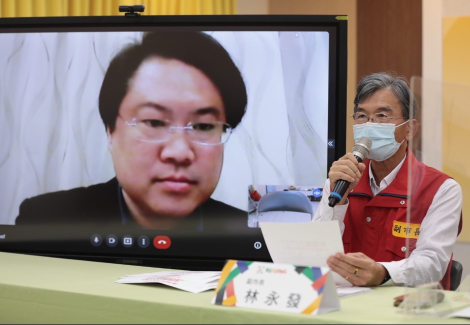 政策轉彎輿論炸鍋？林右昌隔離「3天變10天」網路聲量燒出高點