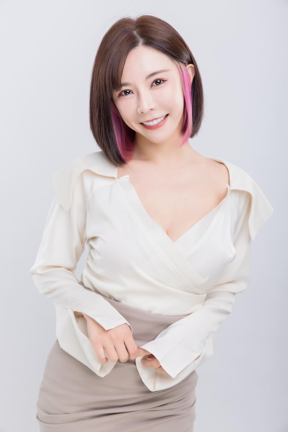 「罩杯升級」驚呆粉！巫苡萱宣布完成人生大事：超開心