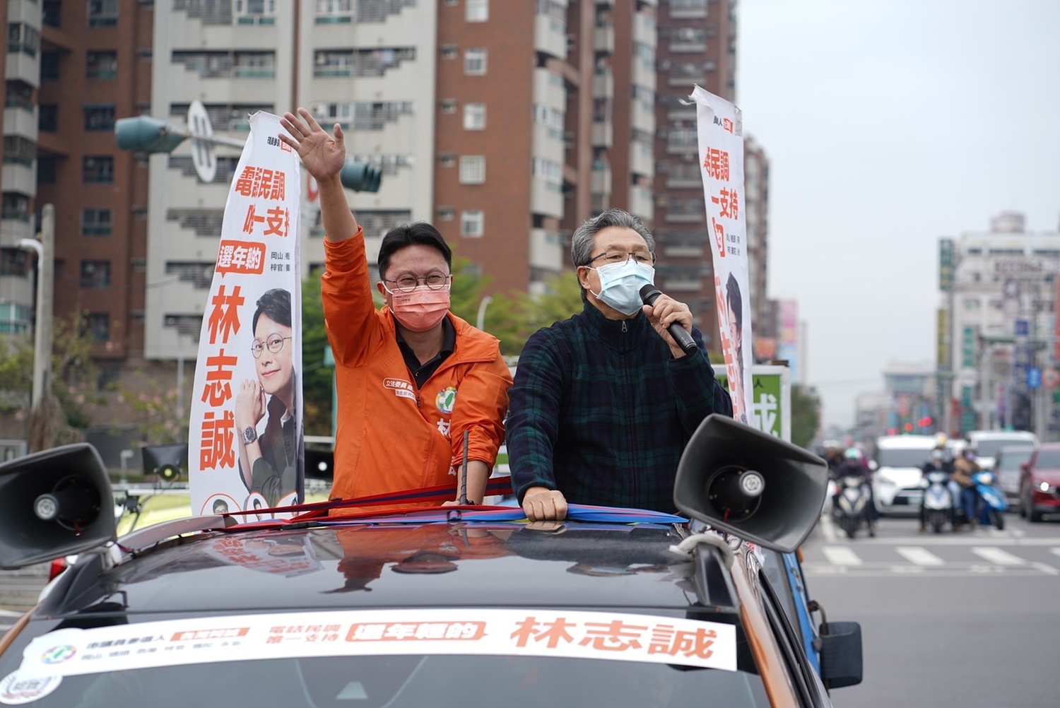 楊烈挺高雄正能量攜手捐款援烏 讚林志誠優秀熱忱