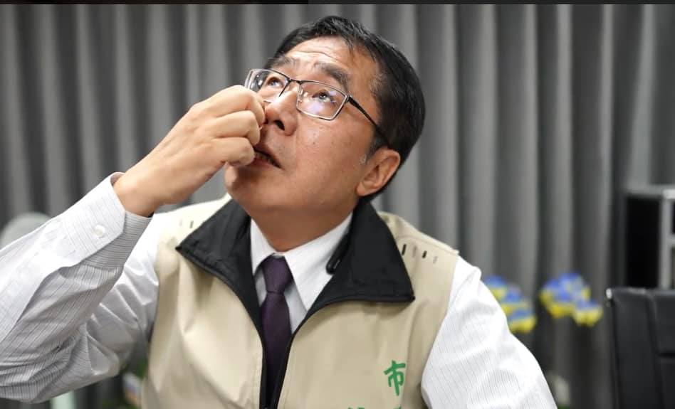 衛生局通知足跡重疊！黃偉哲急篩結果「一條槓」