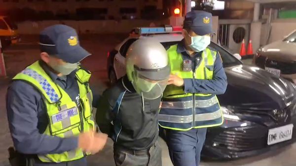 攔小黃行搶！台中男持刀強盜被逮