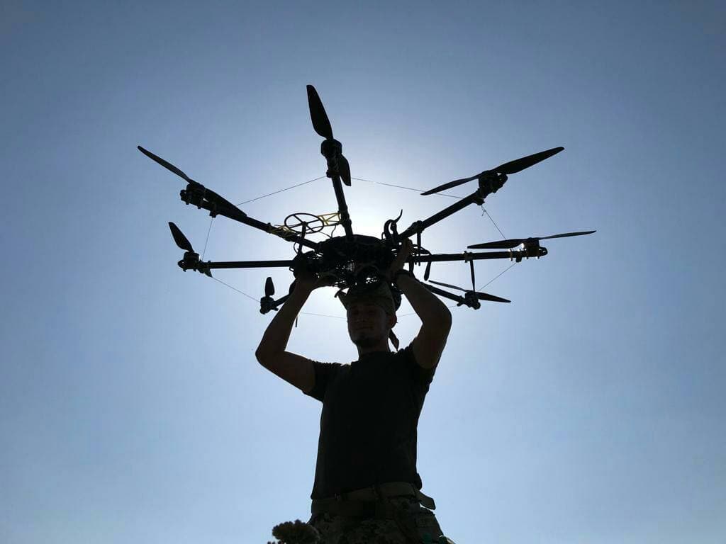 烏克蘭「空中偵察」的無人機痛宰入侵的俄軍   圖：翻攝自「空中偵察」推特