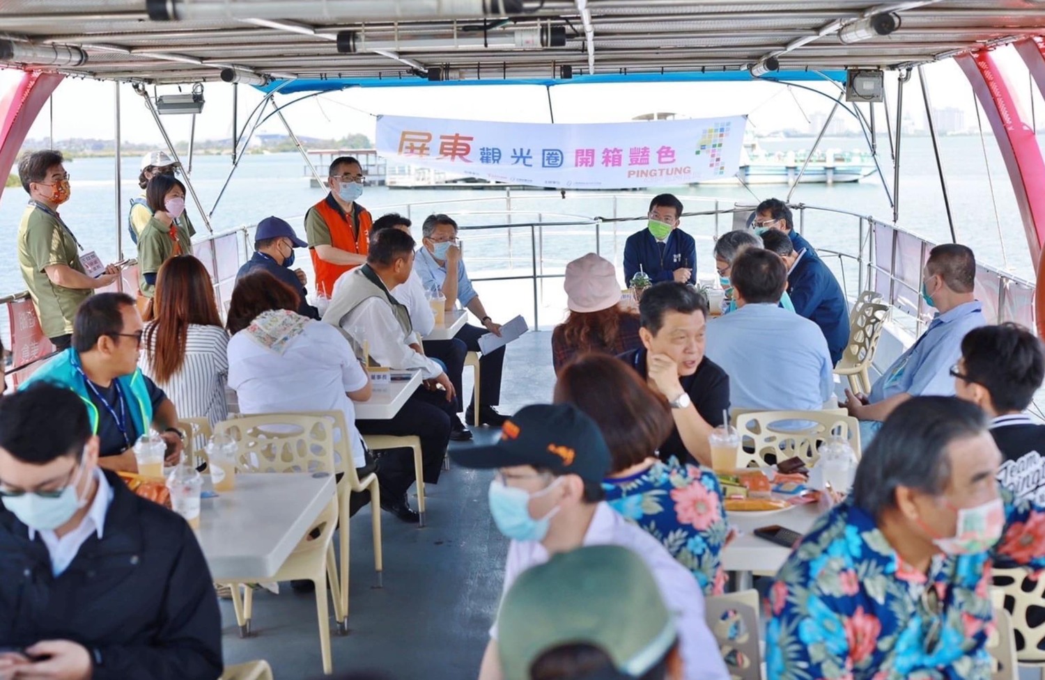交通部以型塑大鵬灣遊艇港為政策目標，打造大鵬灣為發展遊艇產業及體驗的重要基地。   圖：觀光局／提供 