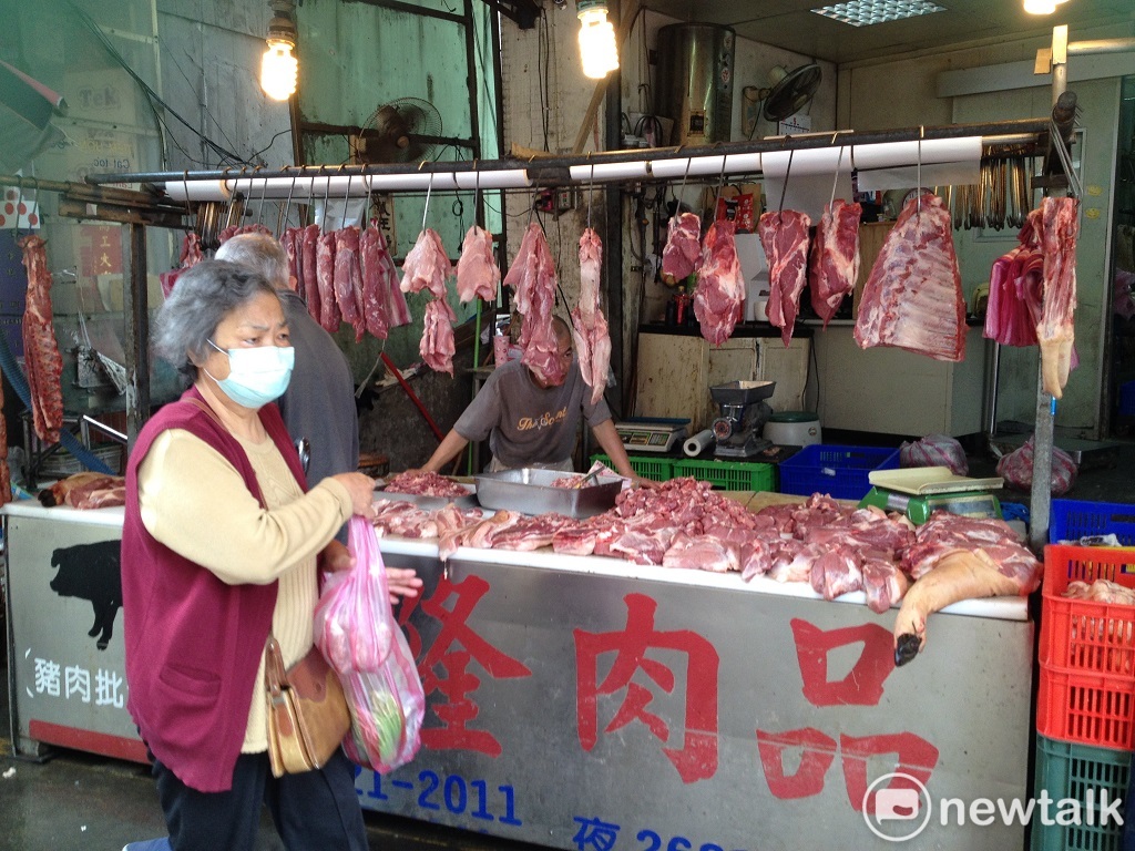 台北市衛生局自7月至9月之間，抽驗了11件蛋品及肉品，其檢驗結果均符合規定。   圖：新頭殼／資料照片