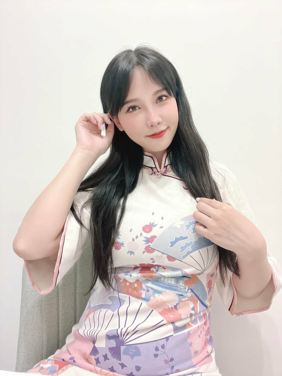 最強孕婦！咪妃懷孕6個月騎「重機」：產前最後一次