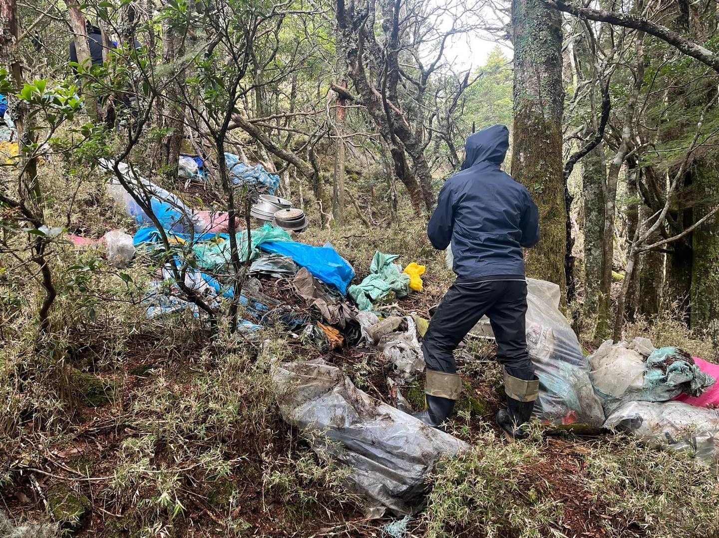 台東林管處呼籲山友勿丟垃圾引爭議 網轟：黑鍋都山友在背
