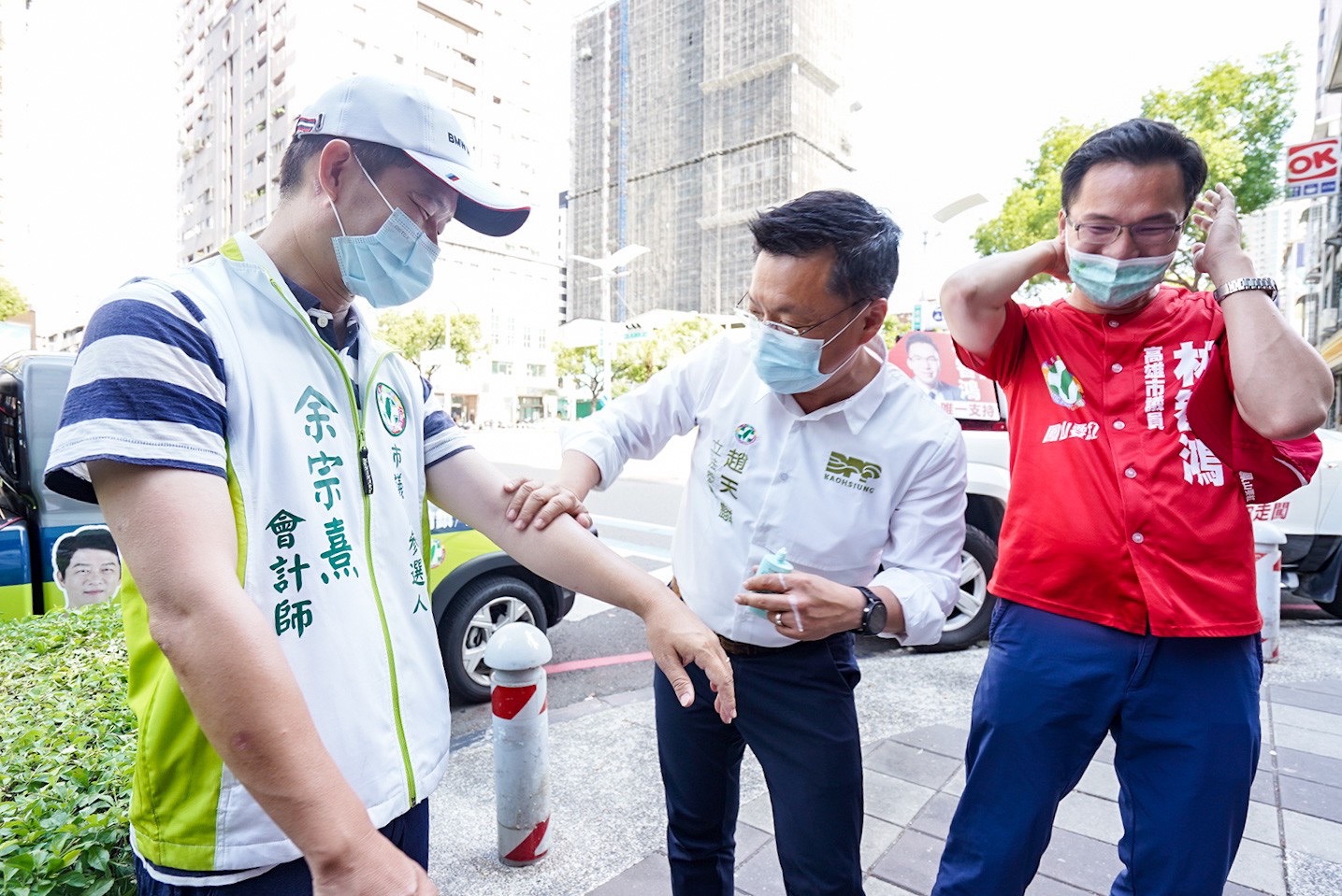 民調決戰 趙天麟陪鳳山林智鴻、鎮港余宗熹聯線車掃