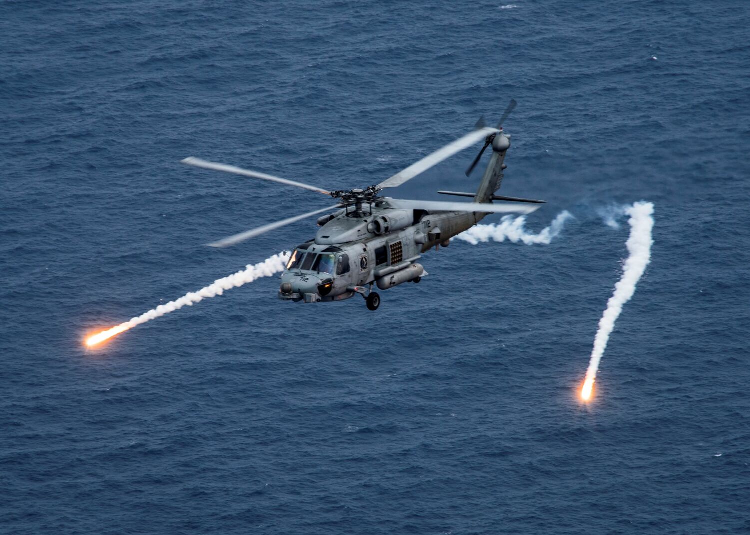 我國海軍日前有意向美國採購「MH-60R」海鷹反潛直升機，不過因價格過高，我國已放棄購買。   圖：達志影像/路透社（資料照片）