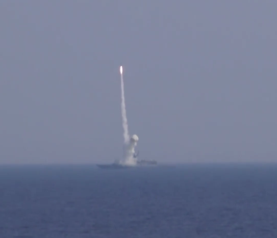 直擊》15艘艦艇封鎖海域 俄軍在日本海成功試射「答案」新型反潛導彈