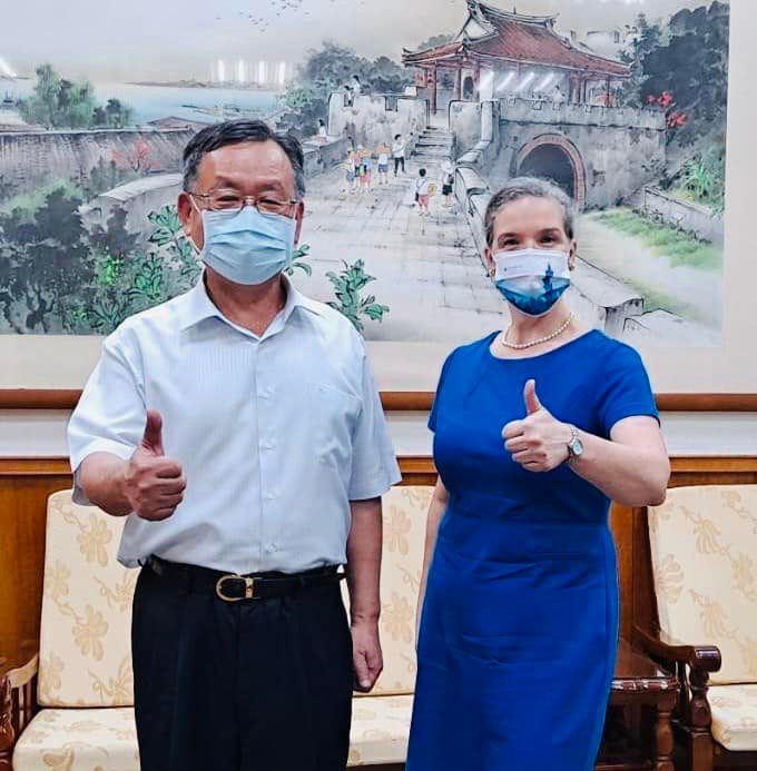 美巡洋艦通過台灣海峽! 時機恰值AIT處長出訪澎湖、中國遼寧號軍演