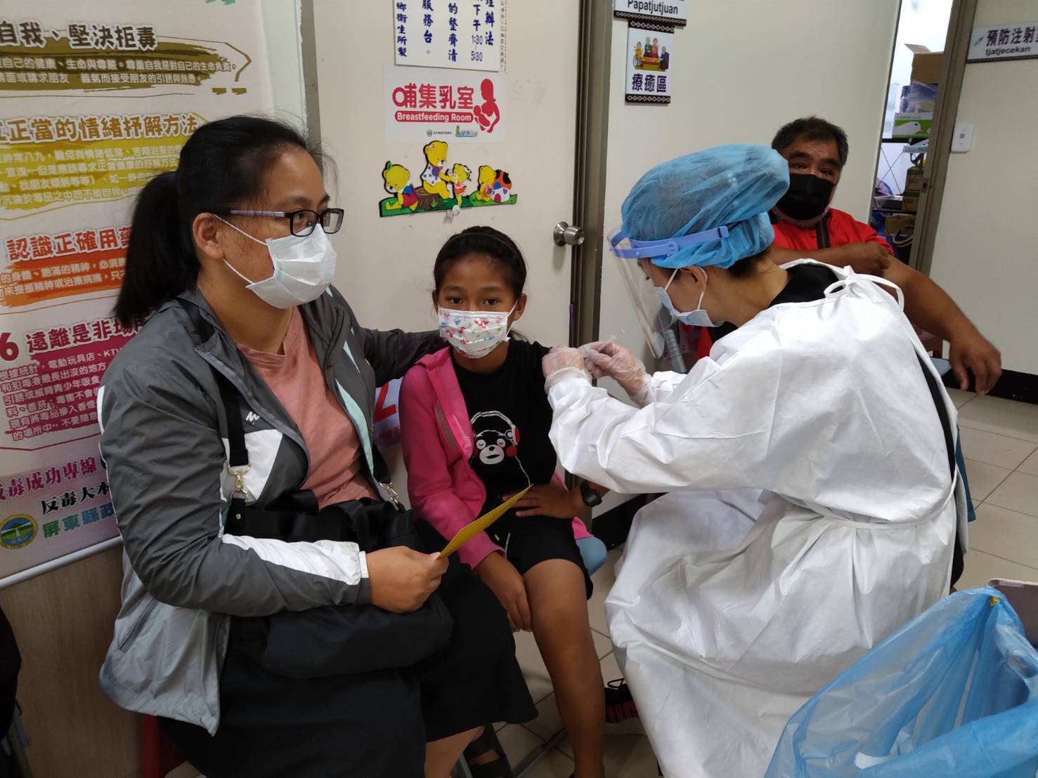 屏東診所啟動兒童疫苗門診。   圖：屏東縣政府提供