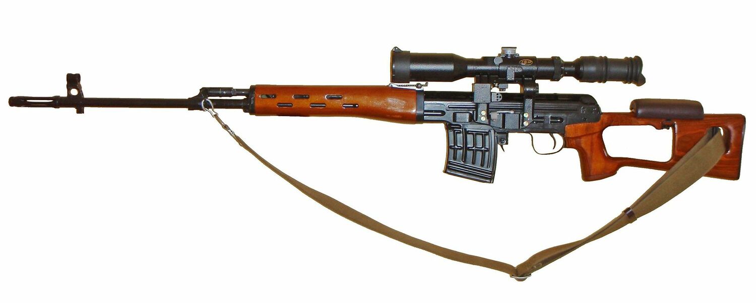 俄羅斯軍方早期「反無人機」訓練是使用「德拉古諾夫」狙擊步槍(SVD/SVD-S)搭配熱成像瞄準具或雷射測矩儀，在300至700公尺距離射擊摧毀目標。   圖：翻攝維基百科/CC BY-SA 4.0