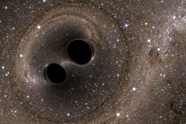 研究人員首次發現，兩個黑洞合併的過程中，把自己踢出原來所屬的星系中。（示意圖）   擷取自SXS Project 推特