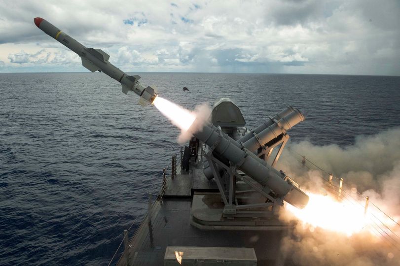 USS Coronado (LCS-4)海濱戰鬥艦上，發射魚叉導彈。   圖：翻攝自USS Coronado臉書
