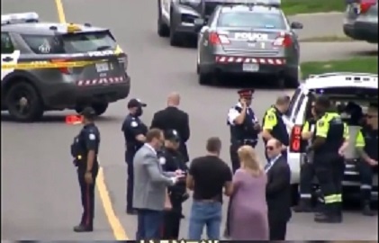 打不長眼！男子持槍現身多倫多中學附近 5間校園緊急封鎖 警擊斃嫌犯