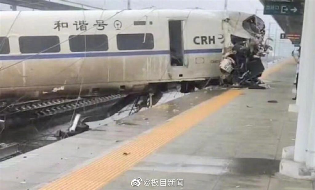 (影)大雨土石流》中國「和諧號」貴州出軌1死8傷 撞上月台駕駛死亡