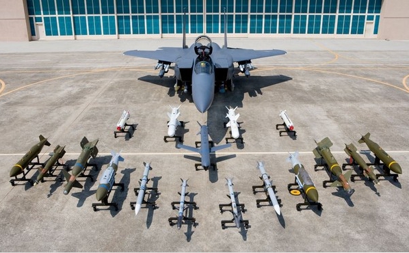 南韓F-15K戰機。   圖 : 翻攝自南韓空軍官網(資料照）