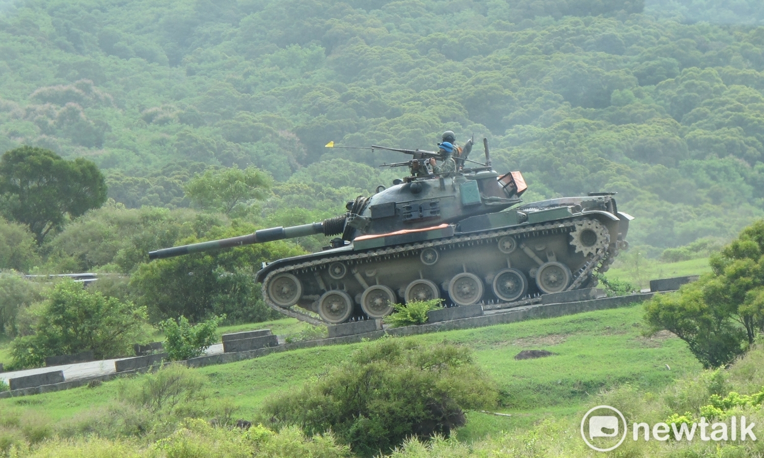 漢光演習時，CM11戰車挺進演訓基地。（示意圖，非事故戰車）   圖：林朝億/攝