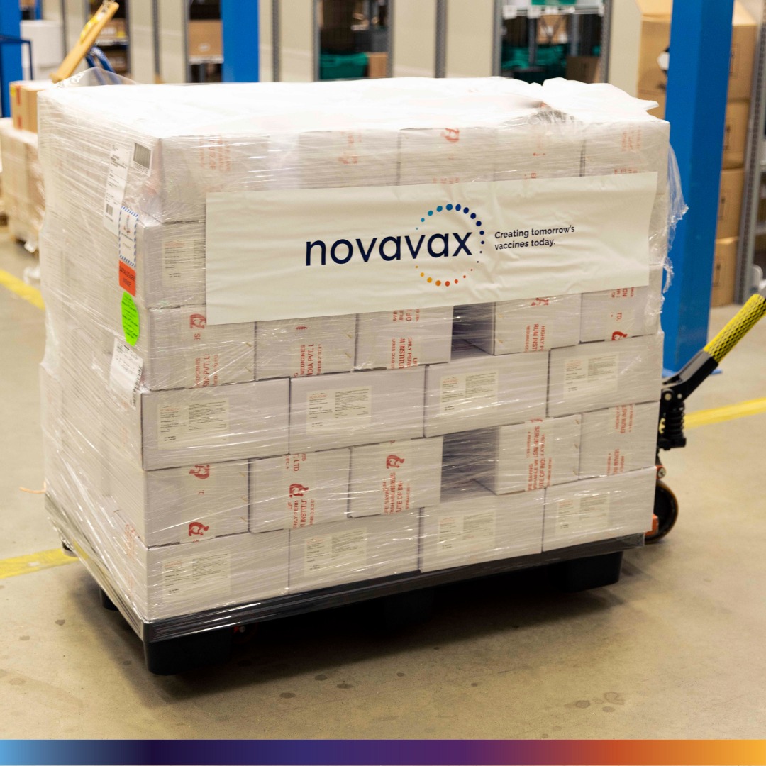 食品藥物管理署17日晚間宣布通過次單位蛋白疫苗Novavax的緊急使用授權，可專案輸入。   圖：翻攝Novavax臉書