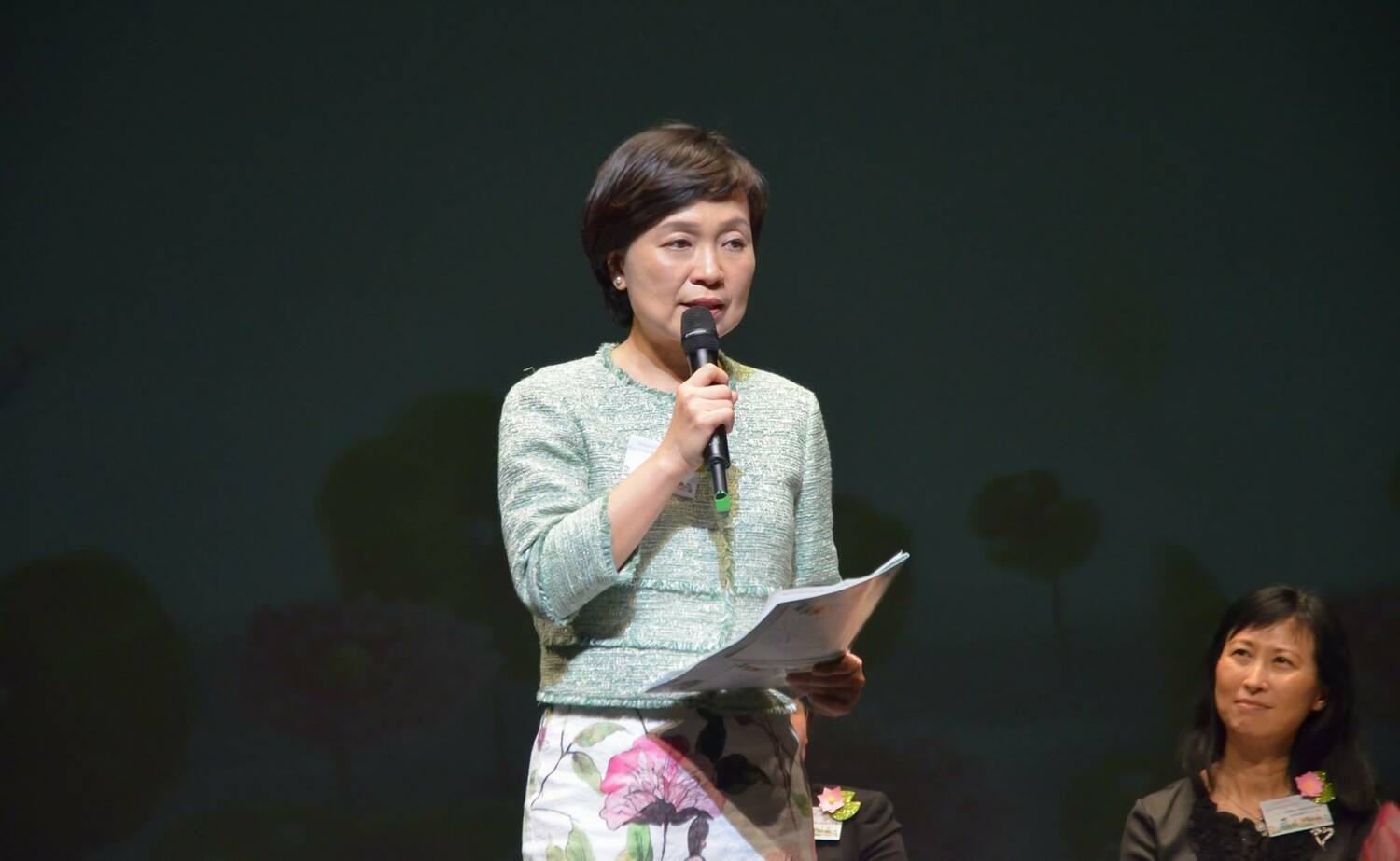 打壓母語！香港新任教育局長：廣東話是中國方言 「講粵語是惡魔」