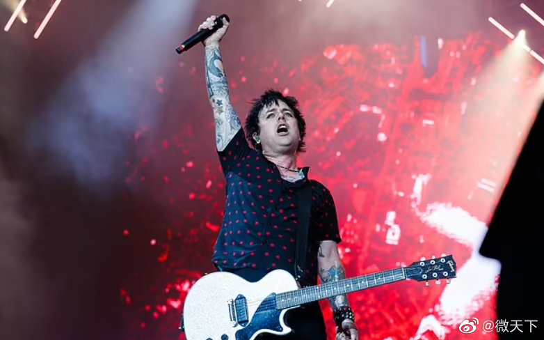 抗議美國墮胎法案 Green Day主唱怒嗆:「去你X的美國 我要放棄國籍」