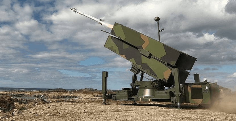 烏克蘭獲得防空飛彈系統NASAMS是美國與挪威的合作產品，使用AIM-120C防空飛彈為主體，射程可達 25 公里，高度範圍可達 14-15 公里。   圖 : 翻攝自mil.in.ua（資料照）