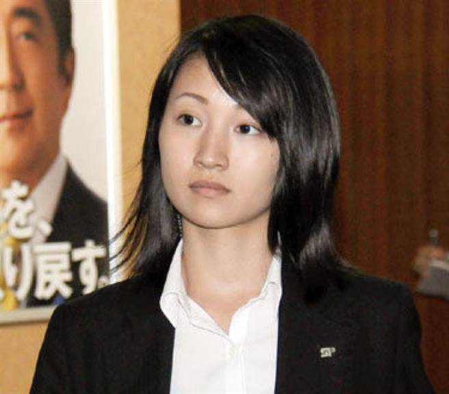 安倍遇刺「女神級保鑣」被罵翻  真相大逆轉真實身分曝光