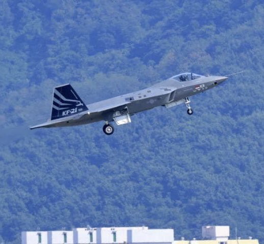 南韓官媒：KF-21「獵鷹」戰機首飛33分鐘 未啟動「超音速」