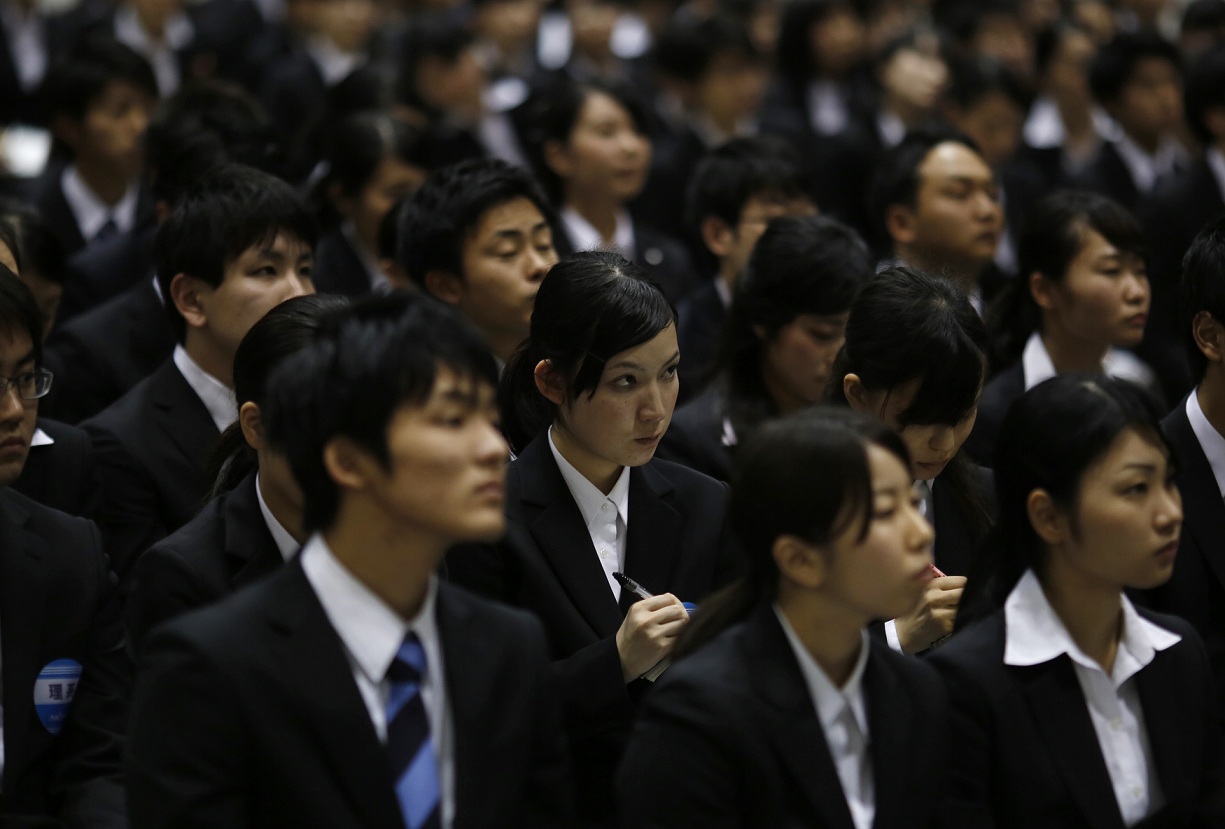 世界經濟論壇26日發表了2016年版的「全球性別差距報告」，結果日本比去年排名下滑10名，在144個國家中名列第111位。   圖：達志影像/路透社資料照片。