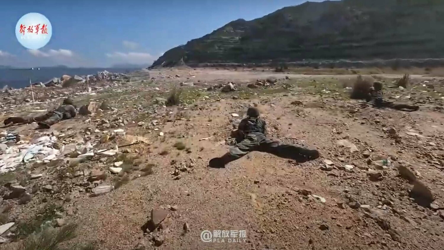 「演」很大？！軍事專家看解放軍特戰兵搶灘登陸提「20處」離譜錯誤