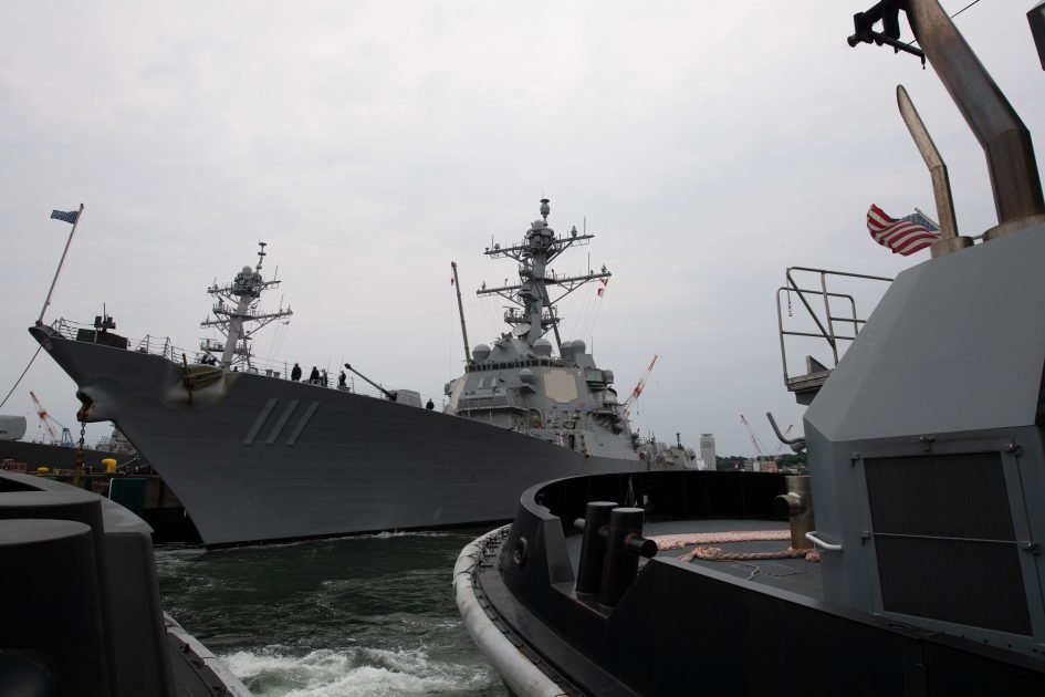 2045年美國海軍長這樣？！373艘載人艦艇、150艘無人船、2950架飛機