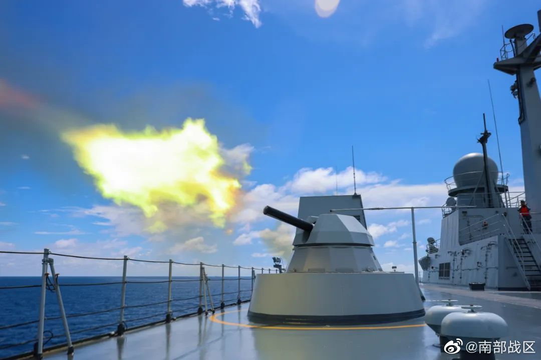 裴洛西訪亞洲中共秀肌肉？解放軍萬噸「延安艦」南海公開實戰演練